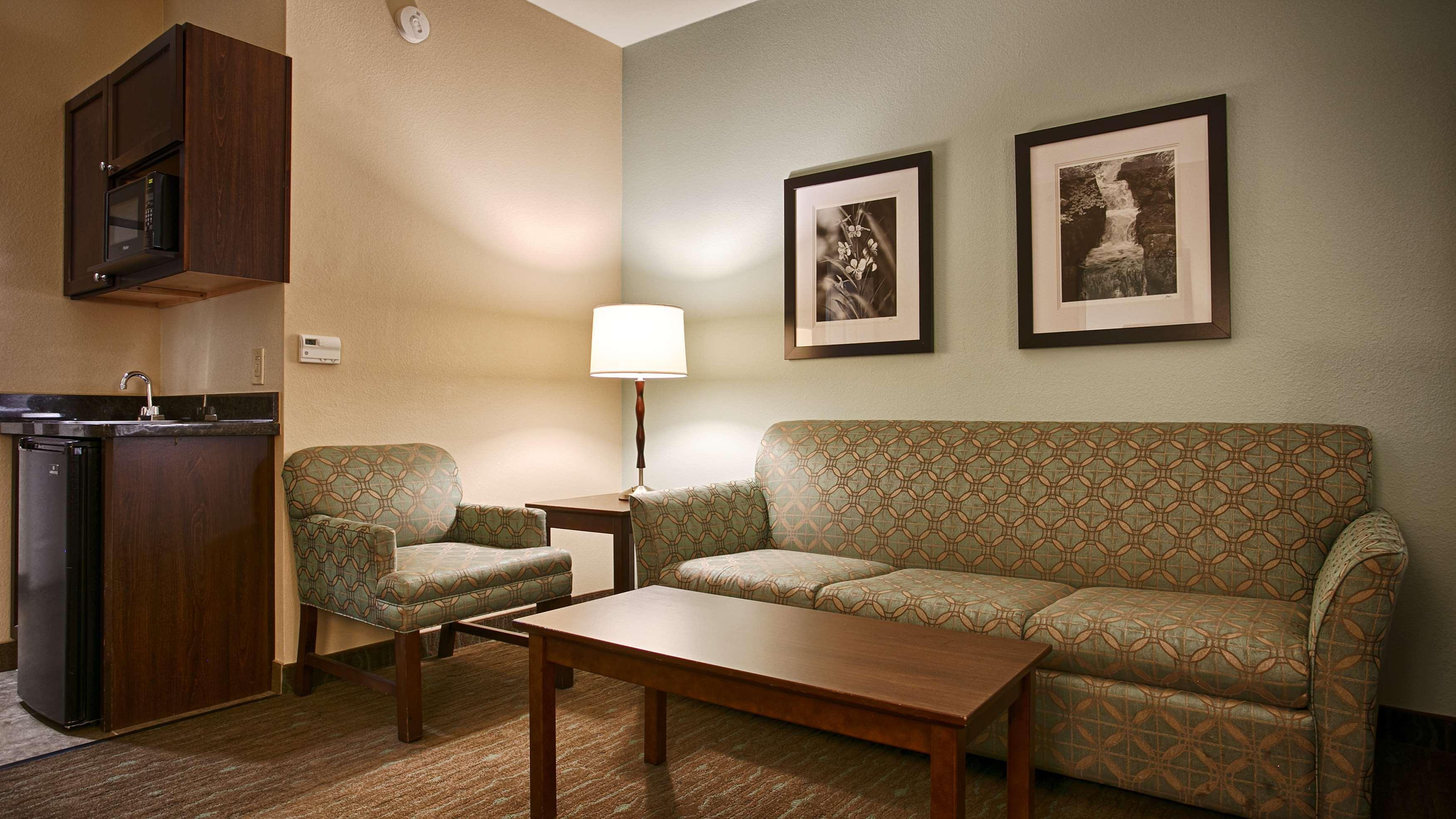 Best Western Plus Texarkana Inn And Suites Экстерьер фото